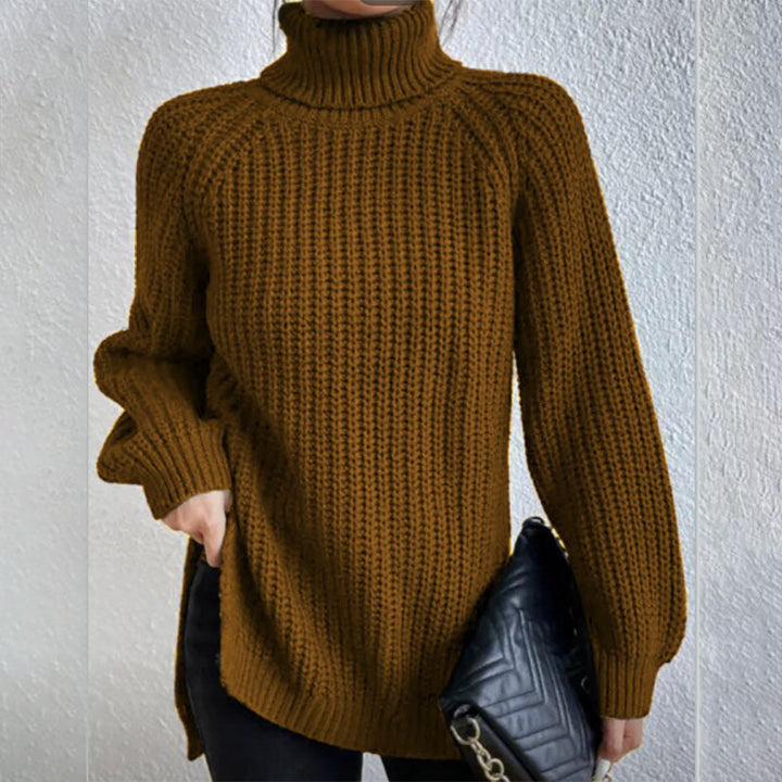 Lucy™ | Turtleneck jumper with slit