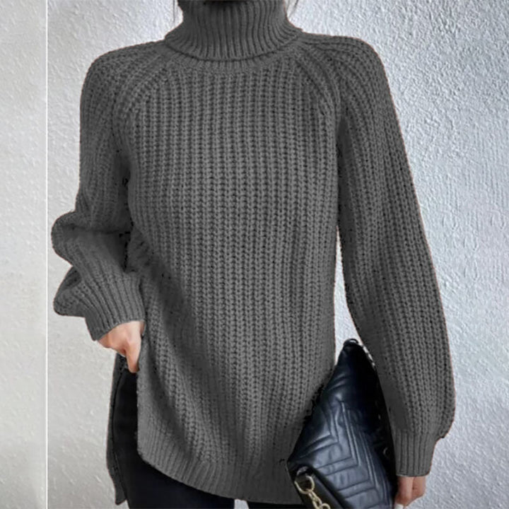 Lucy™ | Turtleneck jumper with slit