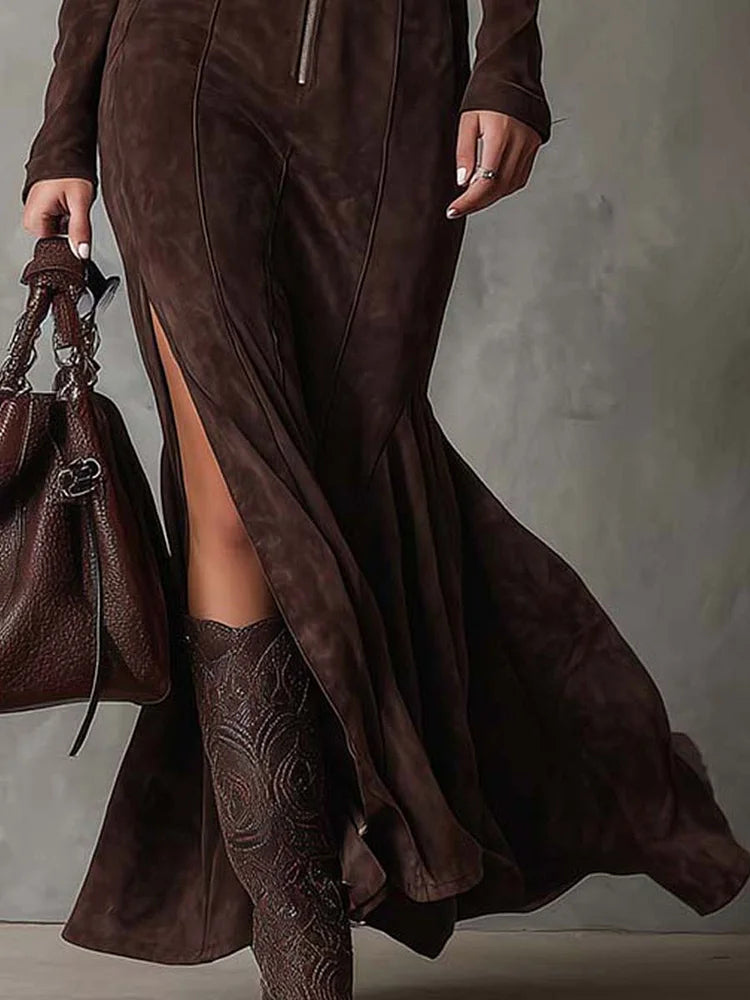 Almudena · Vestido largo marrón con cinturón