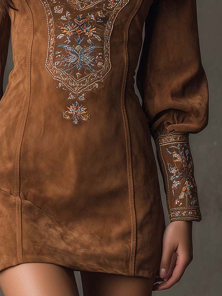 Lunoria™ – Vestido mini boho bordado efecto ante