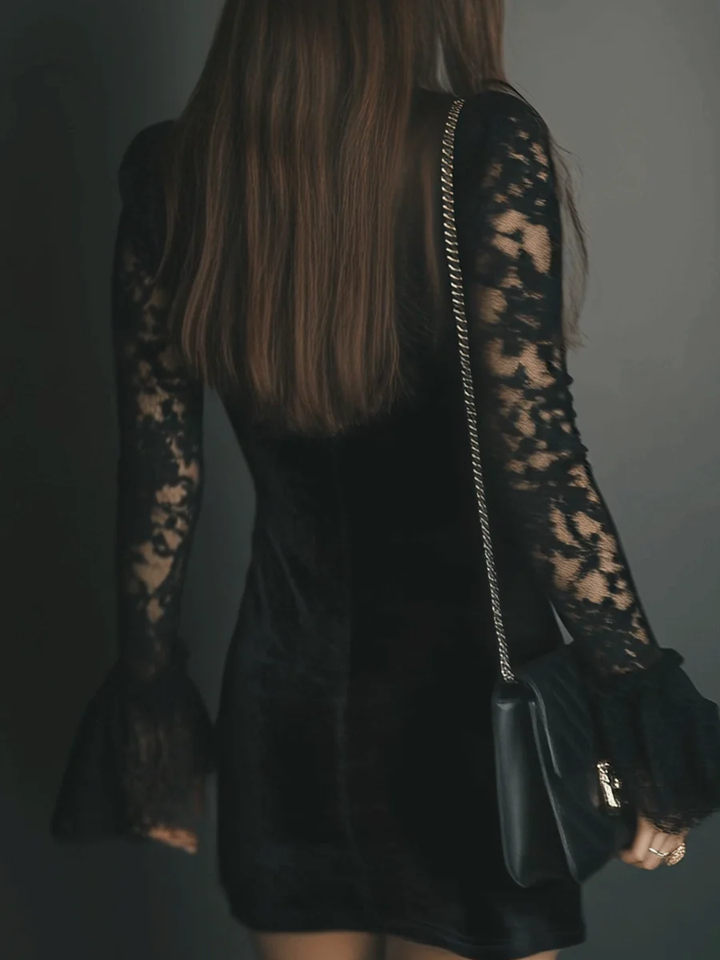 Selena™ – Vestido mini de terciopelo y encaje