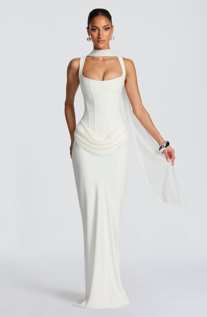 Leonor ❘ Vestido maxi de escote cuadrado