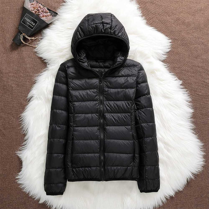 Delyn™ | Chaqueta Ligera de Plumas